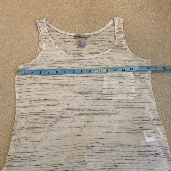 🌈3/$10 Tank Tops - Picture 5 of 8